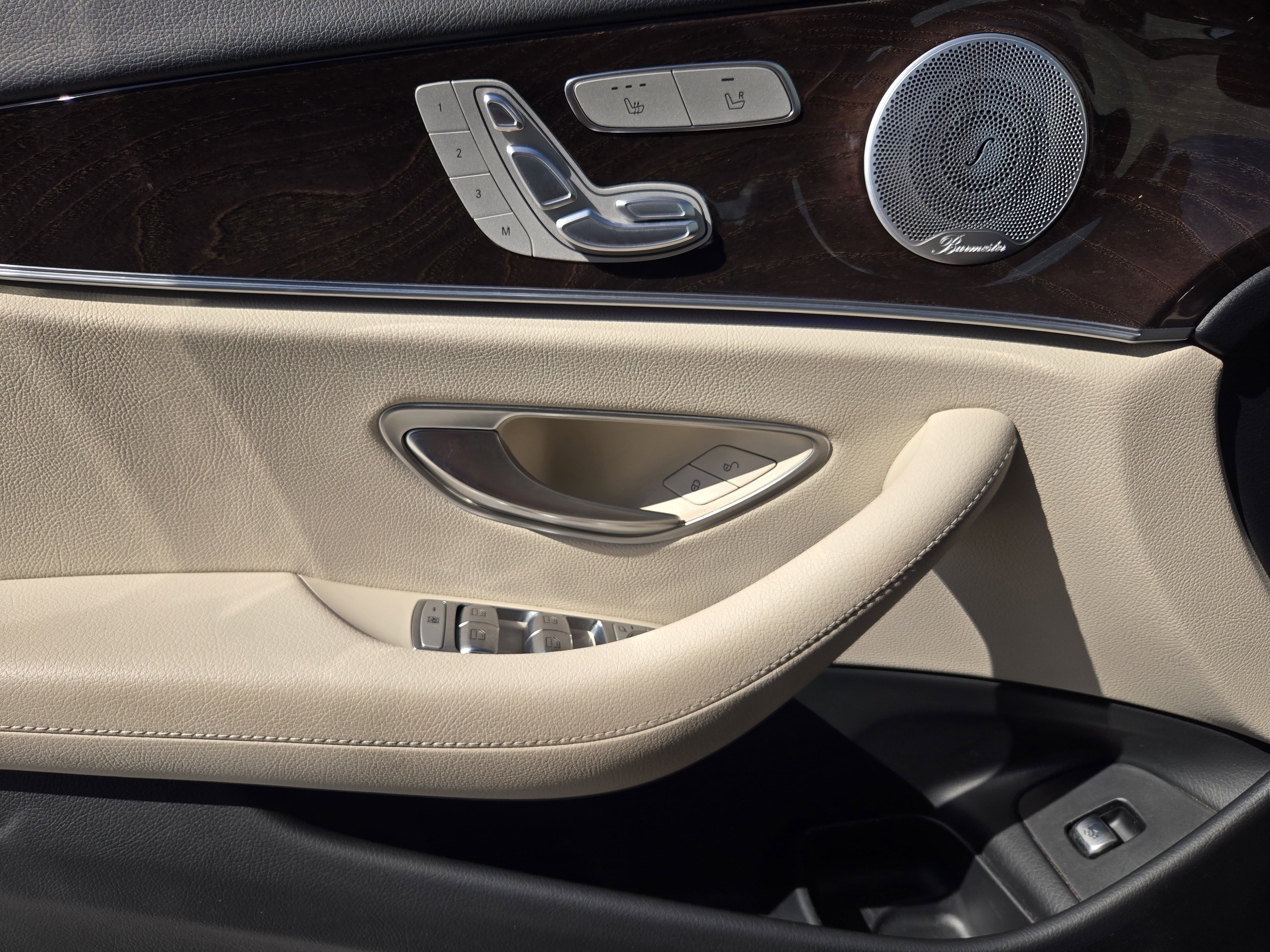 Used 2020 Mercedes-Benz E 450 4MATIC Sedan image 26