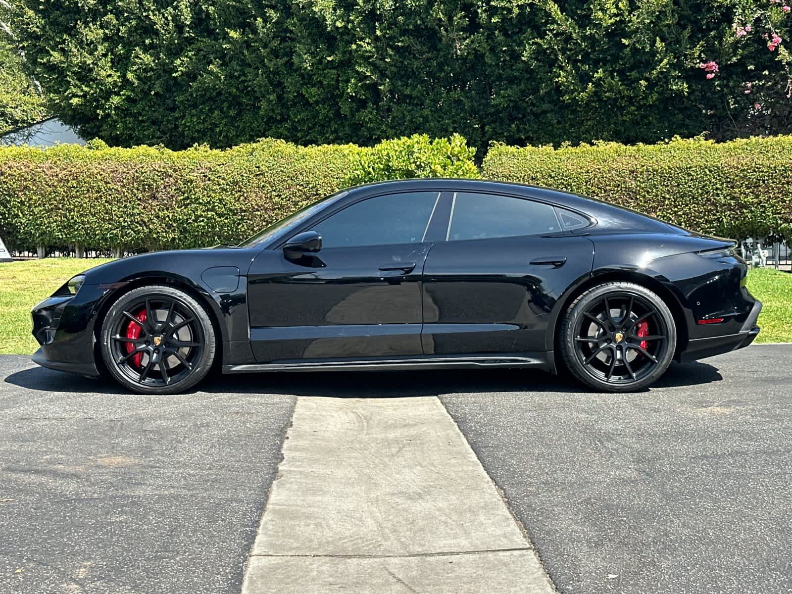 Certified 2024 Porsche Taycan GTS AWD/4WD image 2