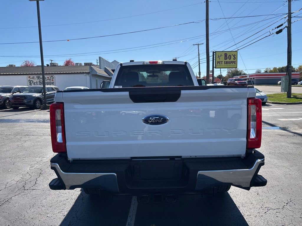 New 2026 Ford F250 XLT image 4