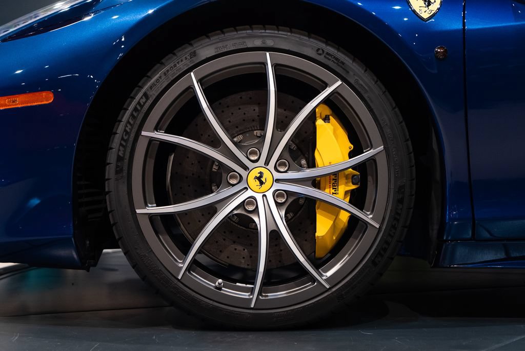 Certified 2014 Ferrari 458 Spider RWD image 13