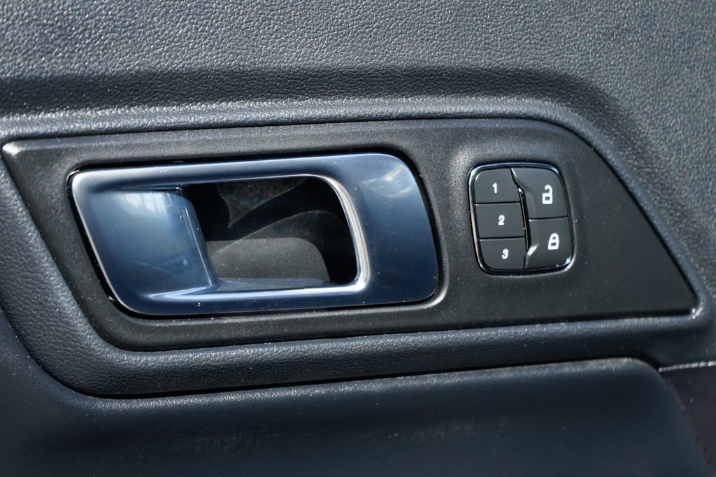 Used 2019 Ford Mustang GT Premium w/ GT Performance Package RWD image 41