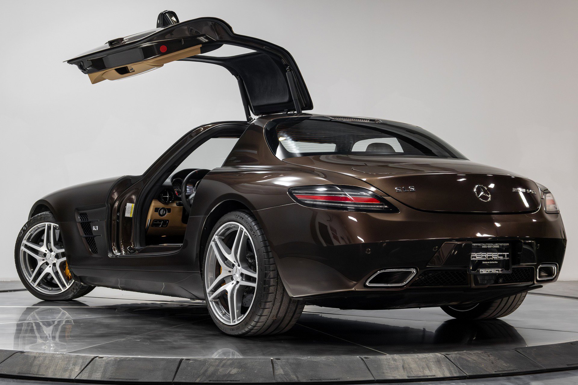 Used 2014 Mercedes-Benz SLS AMG GT Coupe image 51