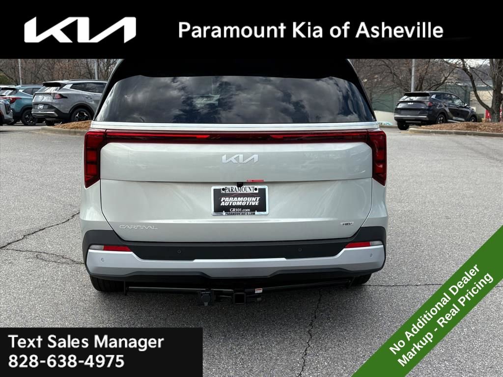 New 2026 Kia Carnival EX FWD image 5