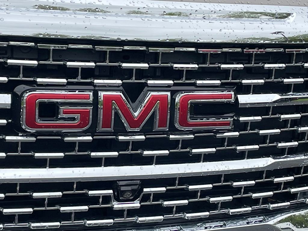 Certified 2023 GMC Acadia Denali w/ Denali Ultimate Package AWD/4WD image 9