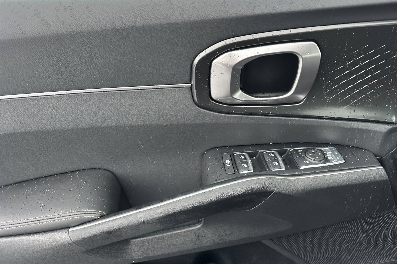 New 2026 Kia Sorento S FWD image 11