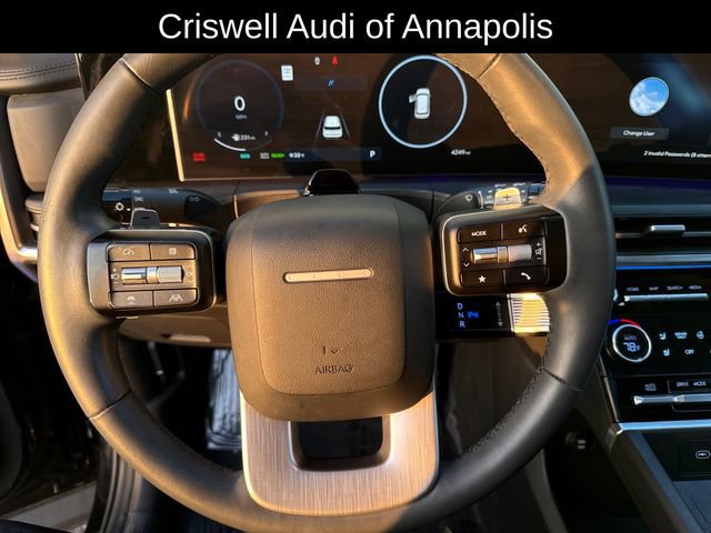 Used 2025 Hyundai Santa Fe Limited image 15