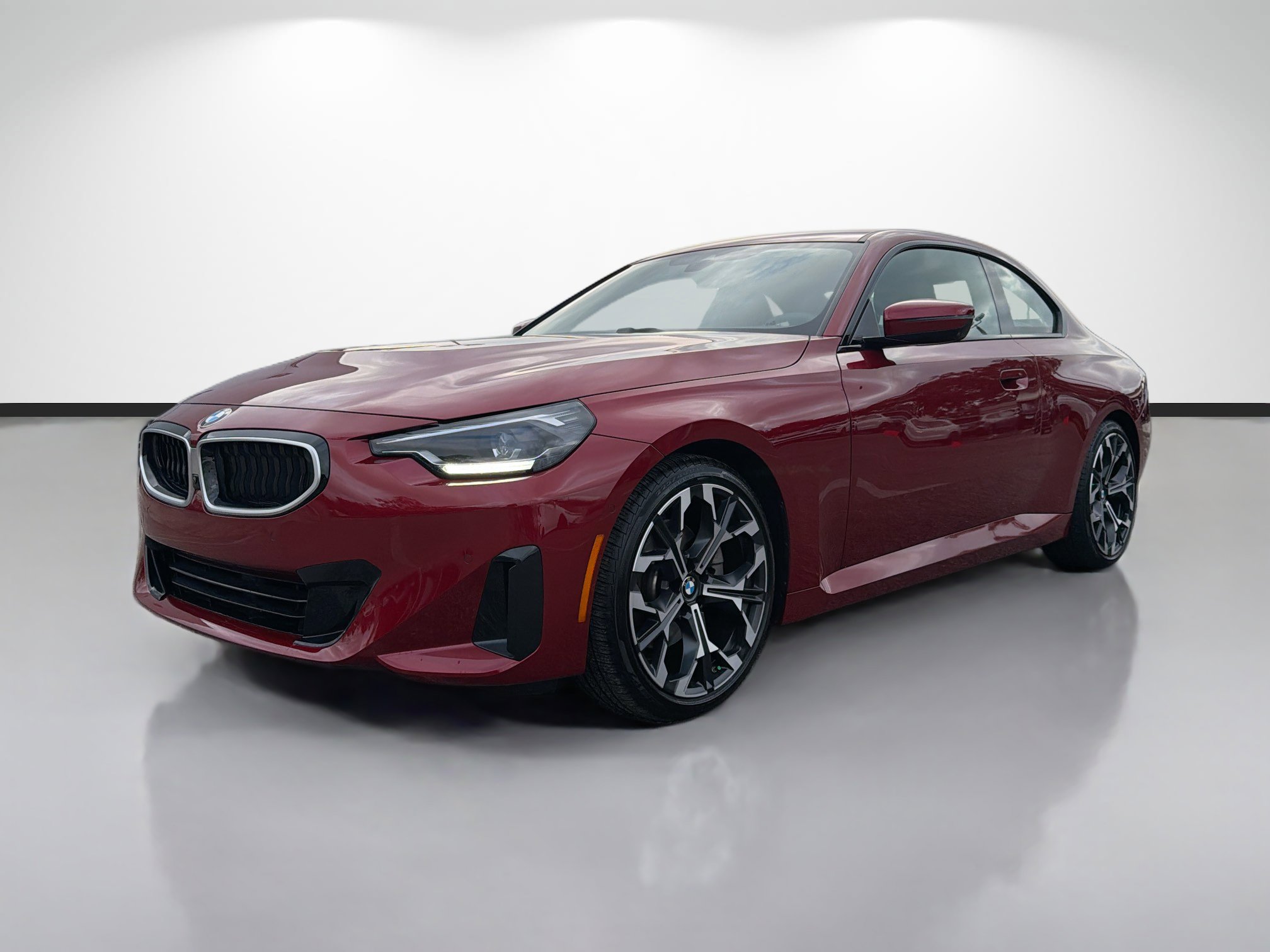 Used 2025 BMW 230i Coupe w/ M Sport Package image 7