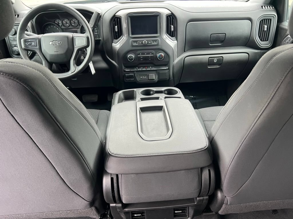 Used 2021 Chevrolet Silverado 1500 Custom Trail Boss w/ LPO, Dark Essentials Package AWD/4WD image 17