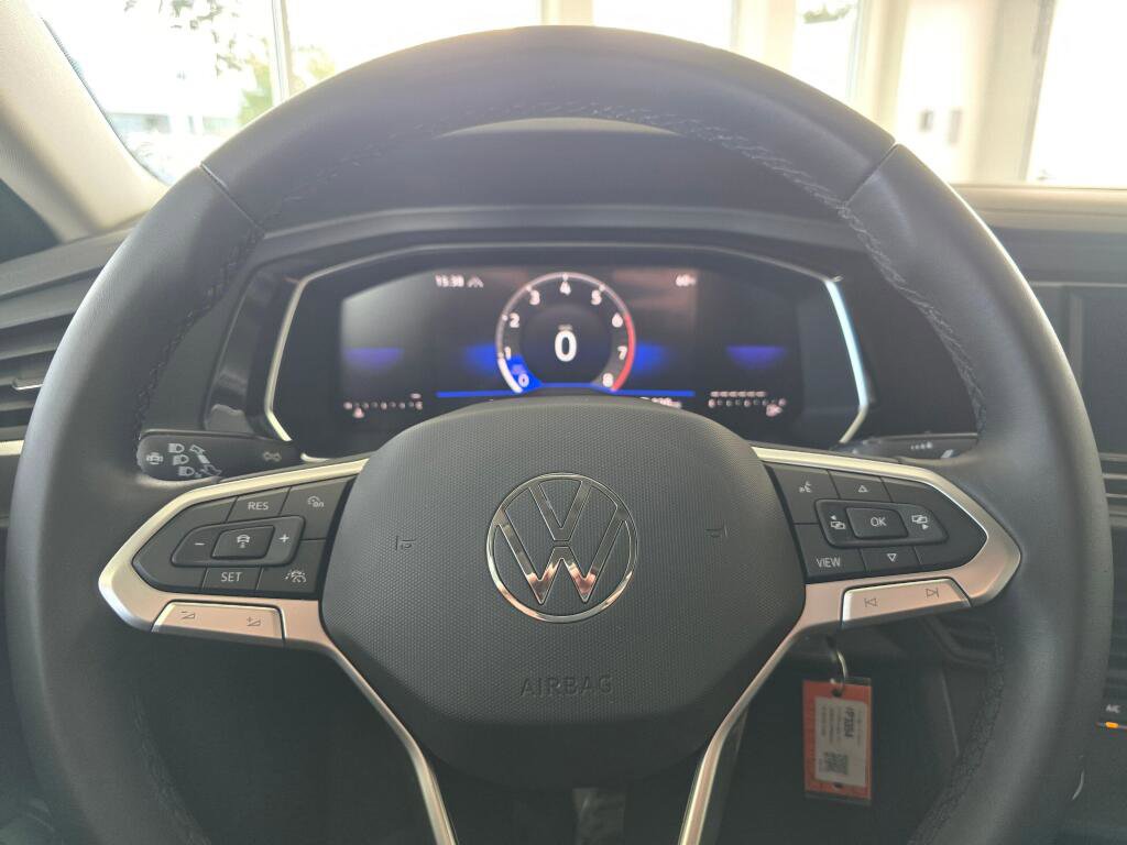 Used 2023 Volkswagen Jetta S w/ Driver Assistance Package image 24