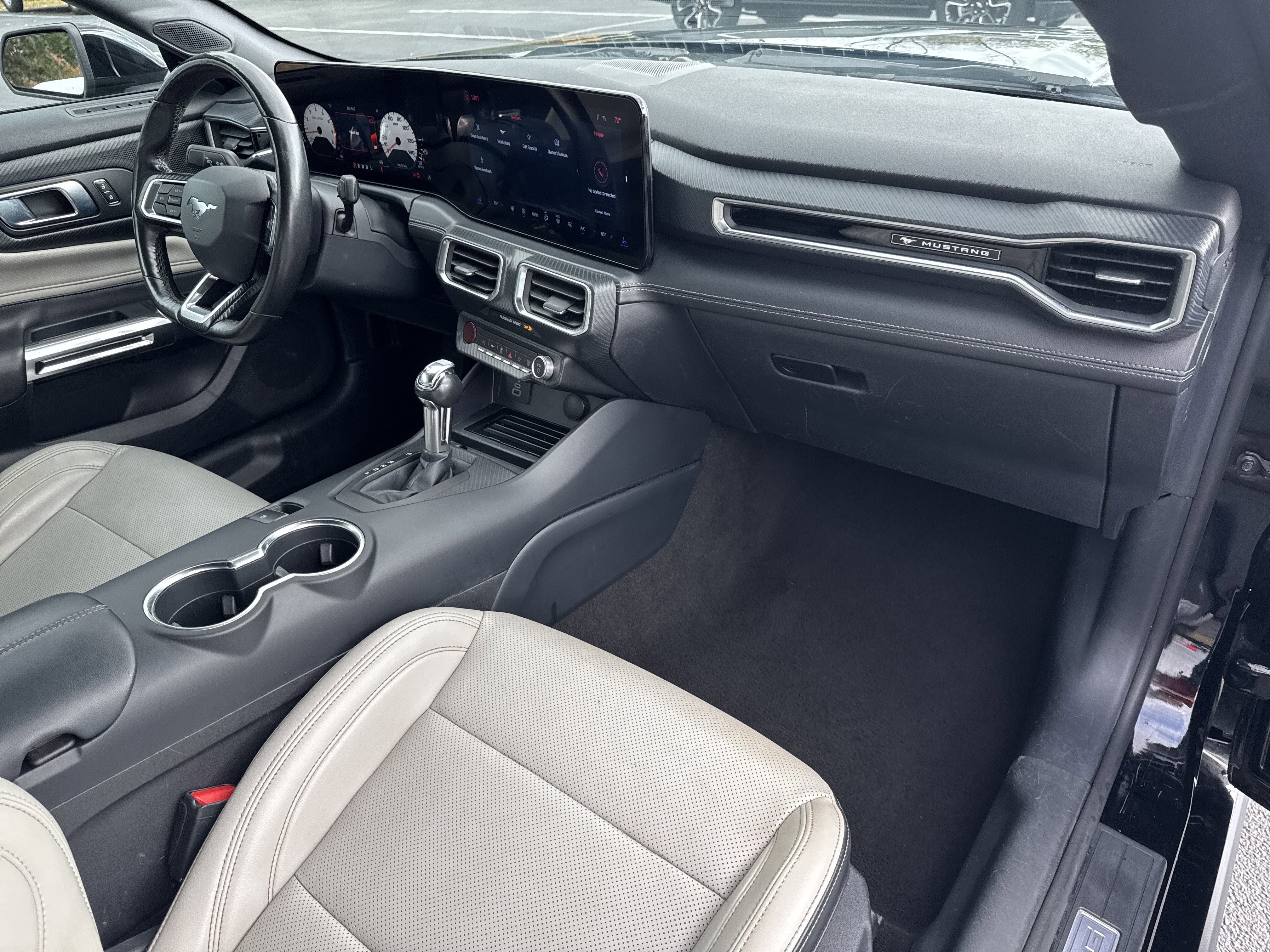 Used 2024 Ford Mustang Premium image 27