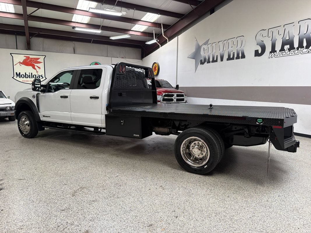 Used 2024 Ford F550 4x4 Crew Cab Super Duty image 4