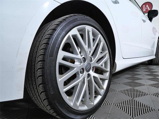 Used 2018 Audi A3 e-tron Premium Plus w/ Technology Package image 9