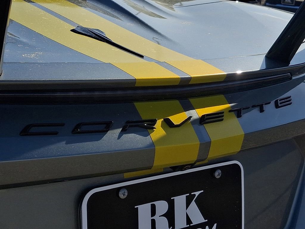 Certified 2022 Chevrolet Corvette Stingray Premium Conv w/ Z51 Performance Package image 31