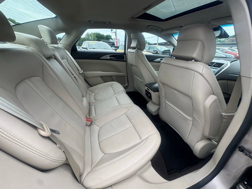 Used 2019 Lincoln MKZ Reserve w/ Reserve Plus Package AWD/4WD image 27