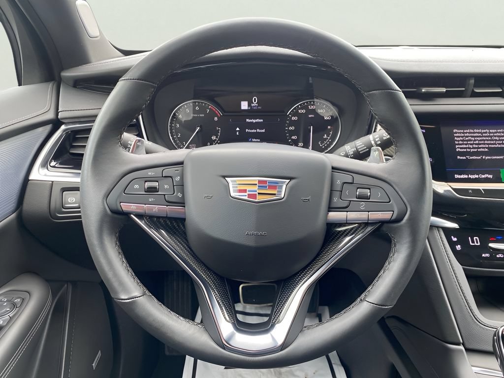 Certified 2025 Cadillac XT6 Sport w/ LPO, Floor Liner Package AWD/4WD image 20