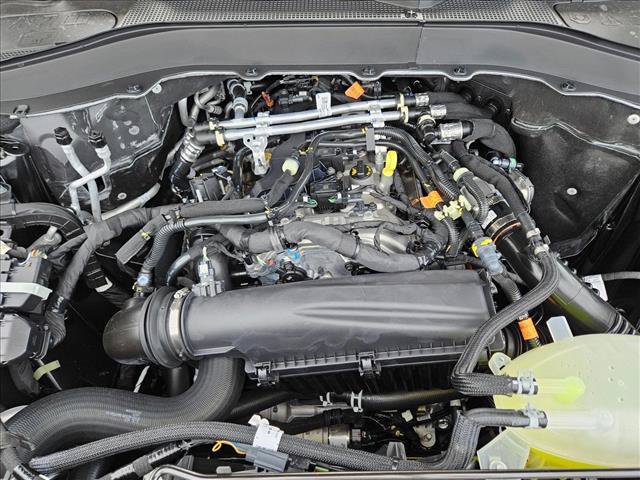 New 2026 Ford Explorer Active RWD image 17