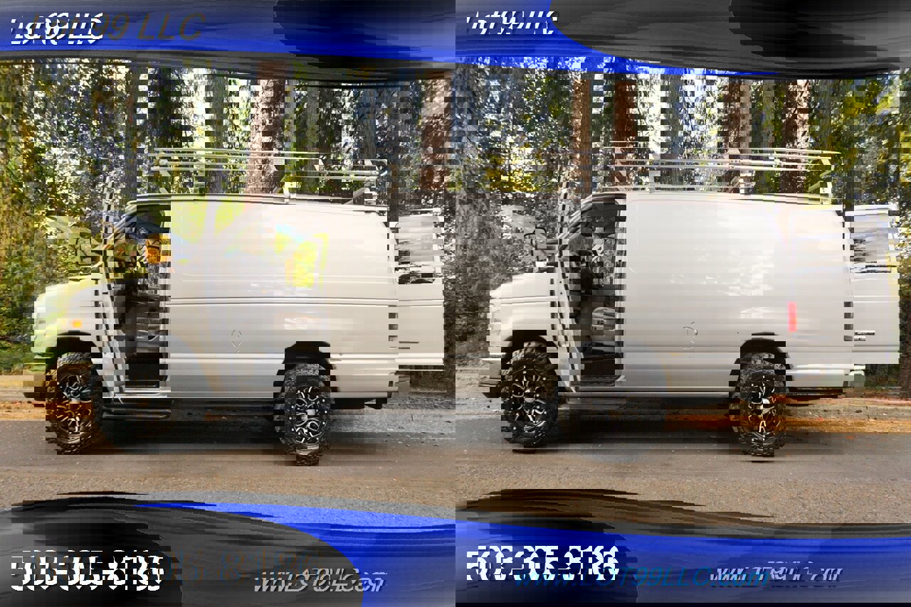 Used 2009 Ford E-350 and Econoline 350 Extended Super Duty image 25