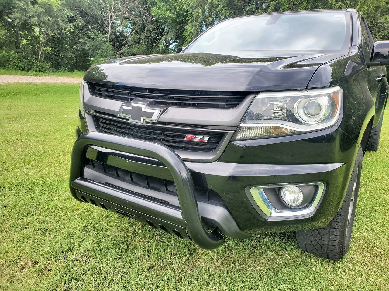 Used 2018 Chevrolet Colorado Z71 AWD/4WD image 9