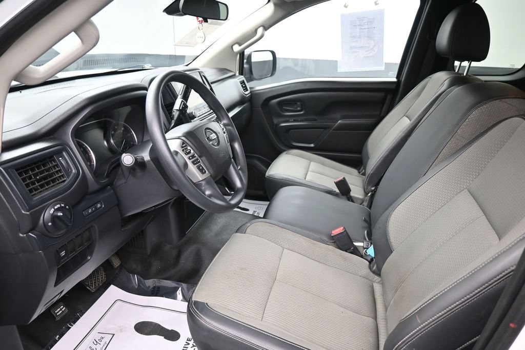 Used 2021 Nissan Titan S w/ S Utility Package RWD image 22