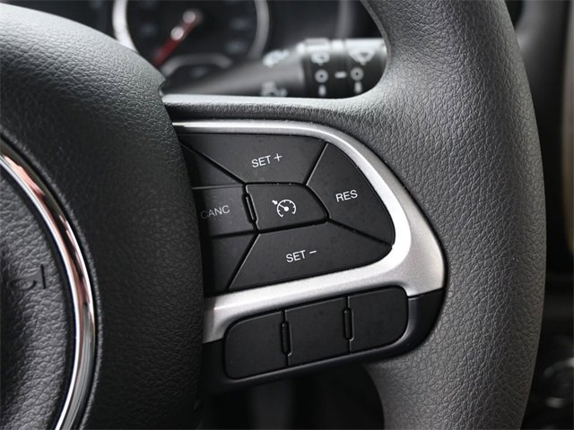 Used 2023 Jeep Renegade Latitude image 15