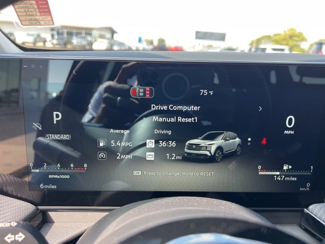 New 2026 Nissan Kicks SR image 18