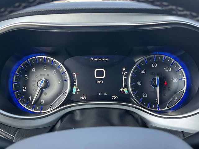 New 2026 Chrysler Pacifica Limited image 28
