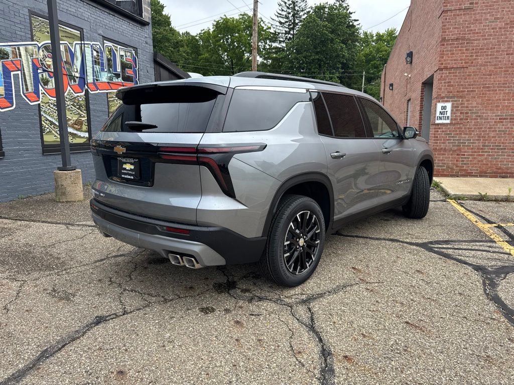 New 2026 Chevrolet Traverse LT w/ Sun and Wheel Package AWD/4WD image 4
