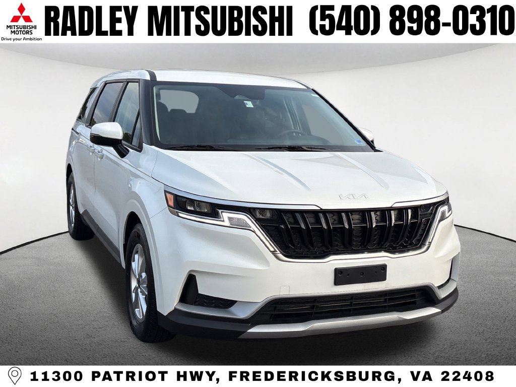 Used 2023 Kia Carnival LX FWD image 21
