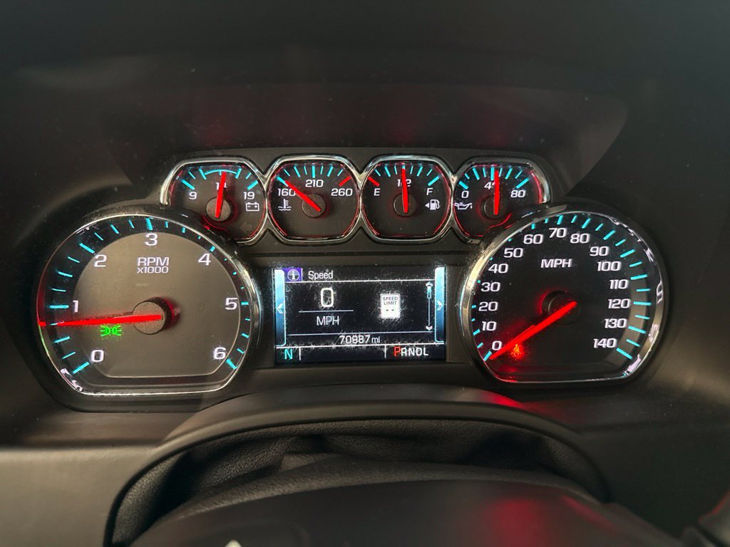 Used 2019 Chevrolet Tahoe LT w/ Luxury Package AWD/4WD image 9