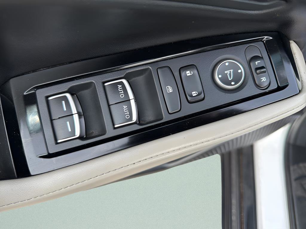 Used 2023 Honda Accord Touring image 19