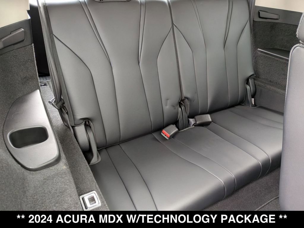 Used 2024 Acura MDX SH-AWD w/ Technology Package image 28