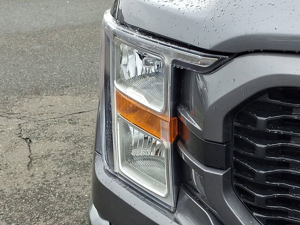 Certified 2022 Ford F150 XL w/ STX Appearance Package AWD/4WD image 9