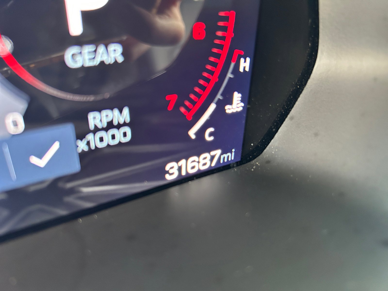 Used 2024 GMC Canyon Elevation w/ Elevation Premium Package image 2