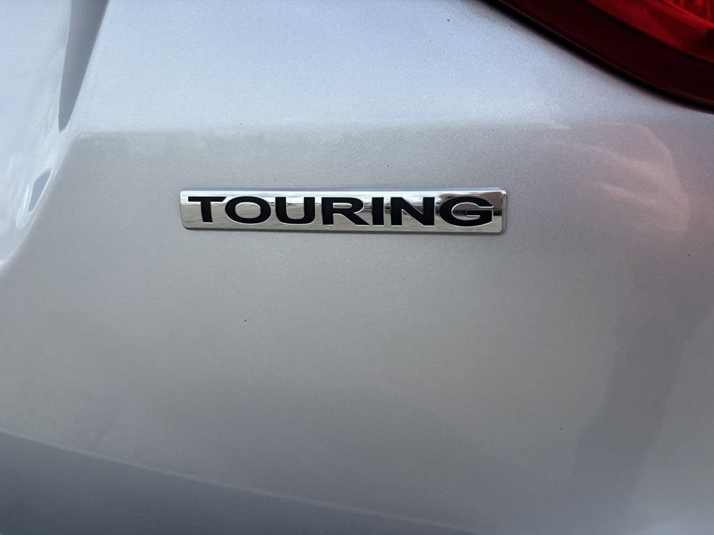 Used 2011 Honda Odyssey Touring image 12