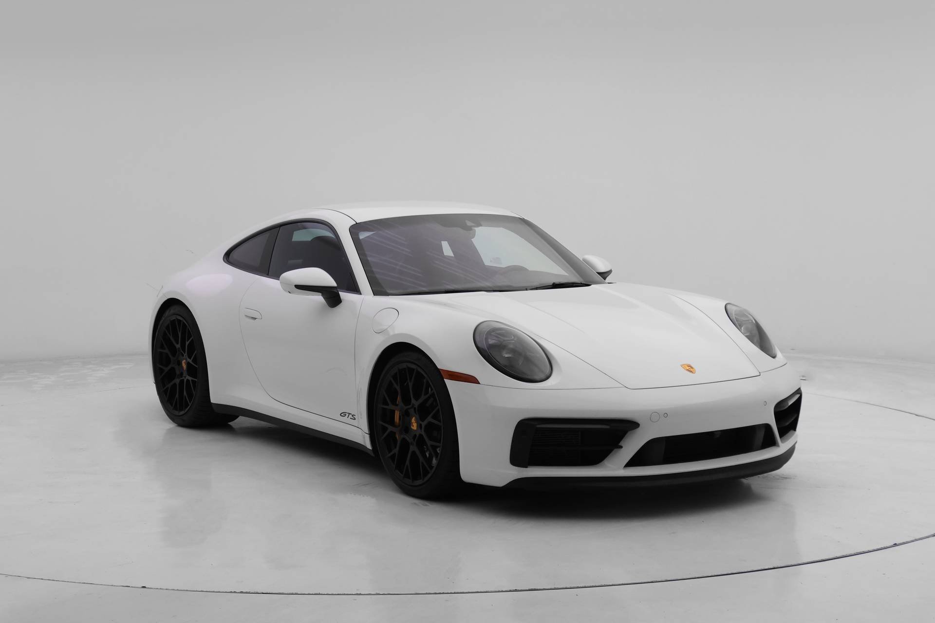 Certified 2024 Porsche 911 Carrera GTS image 9