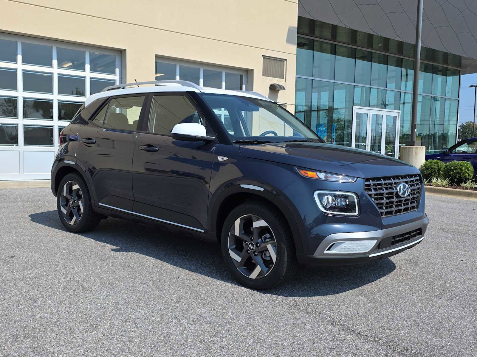 New 2025 Hyundai Venue Limited