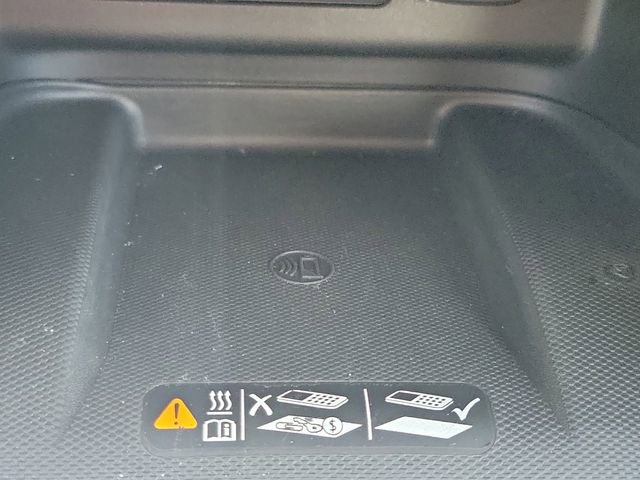 Used 2020 Chevrolet Equinox Premier image 28