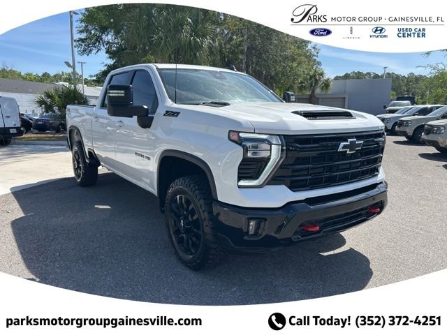 Used 2025 Chevrolet Silverado 2500 LT w/ Trail Boss Package AWD/4WD image 1