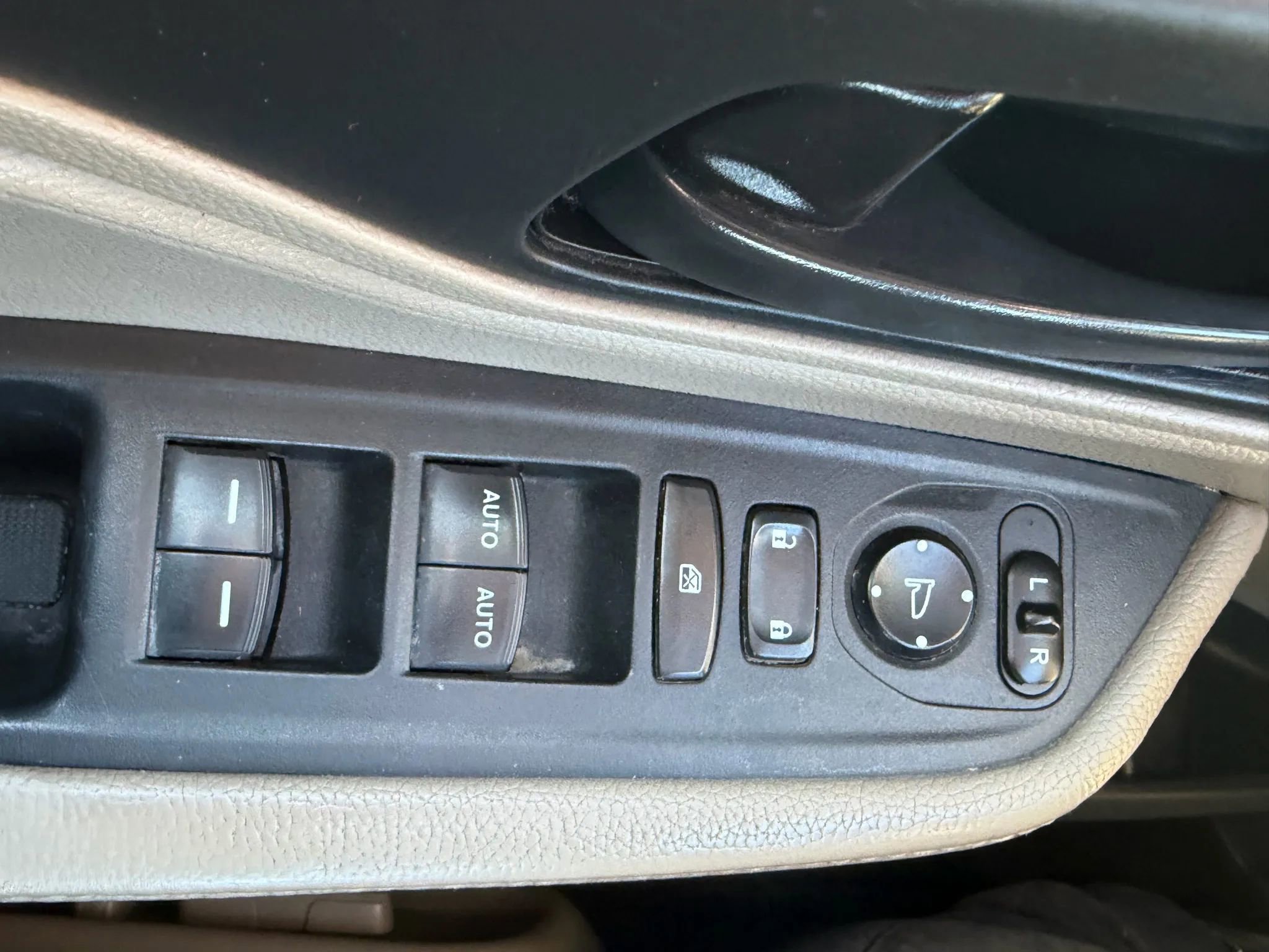 Used 2019 Honda Odyssey LX image 30