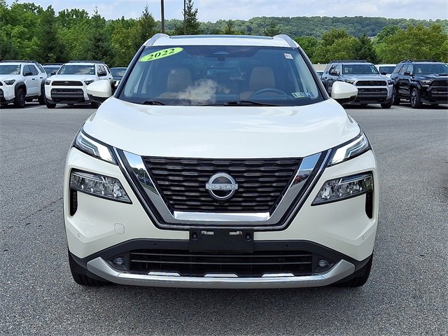 Used 2022 Nissan Rogue Platinum w/ Head-Up Display Package image 2