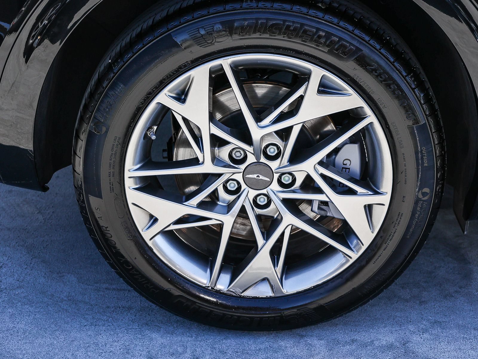 Used 2023 Genesis GV70 2.5T w/ Select Package AWD/4WD image 8