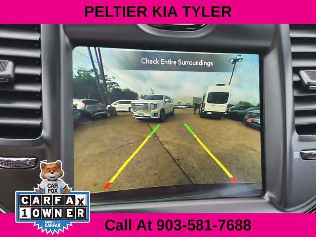 Used 2018 Chrysler 300 S w/ 300S Premium Group image 45