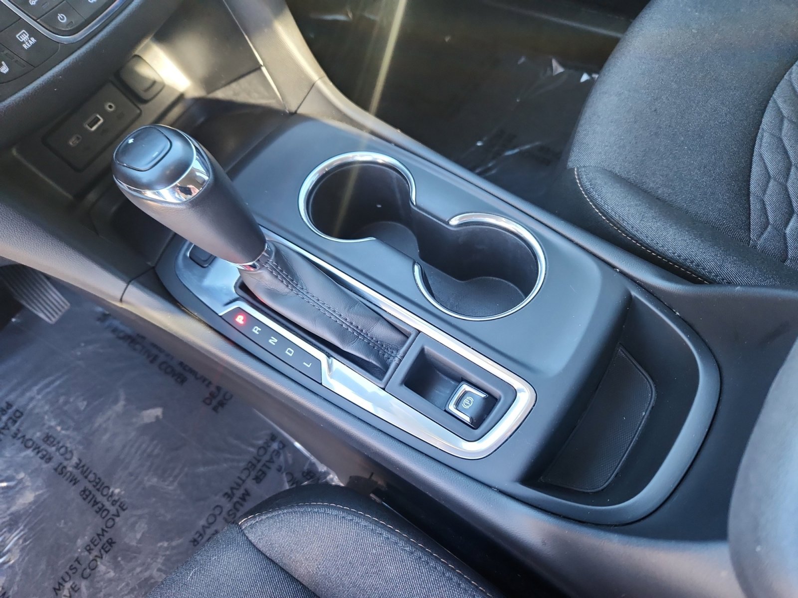 Used 2019 Chevrolet Equinox LT image 16