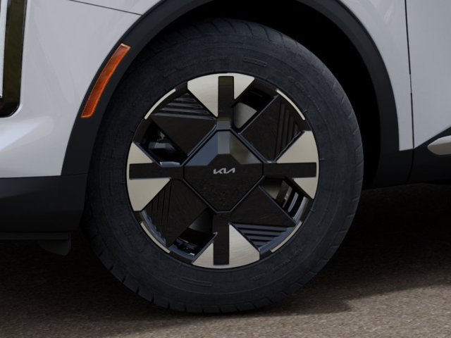 New 2026 Kia Sportage LX FWD image 9