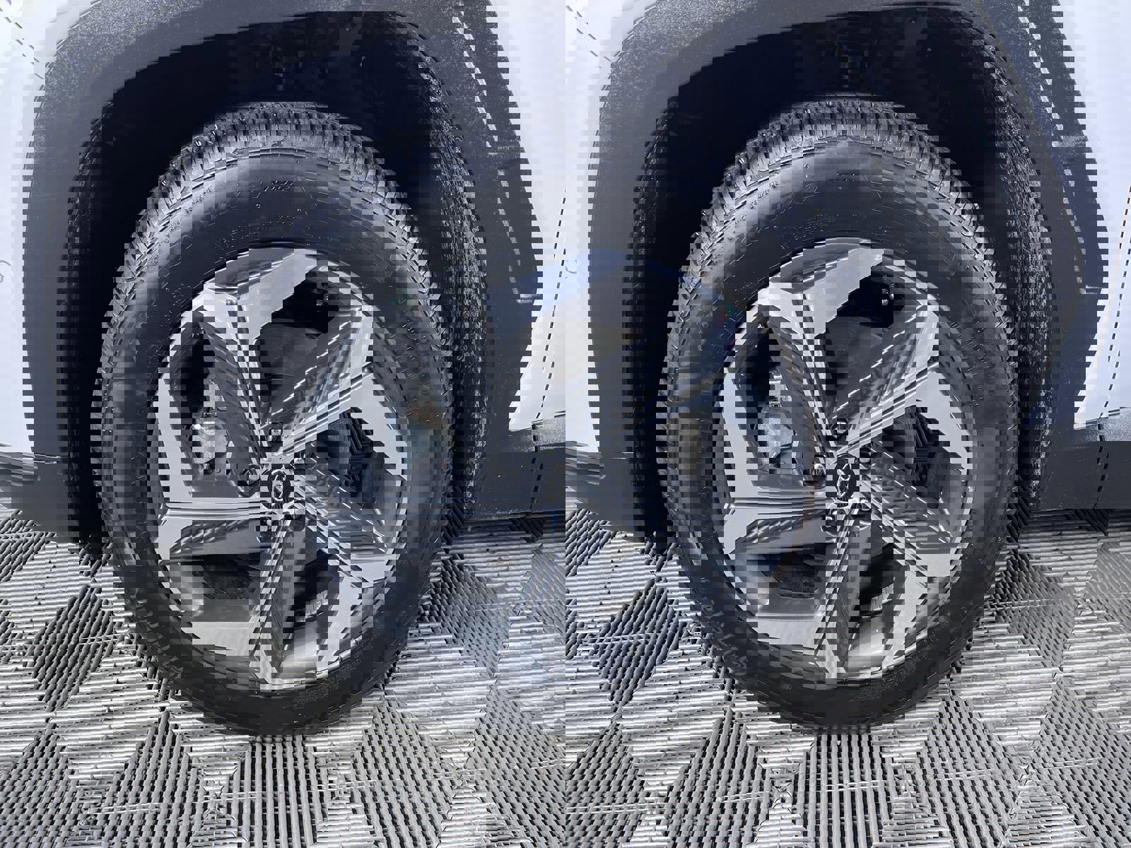 Used 2022 Hyundai Tucson Limited image 25