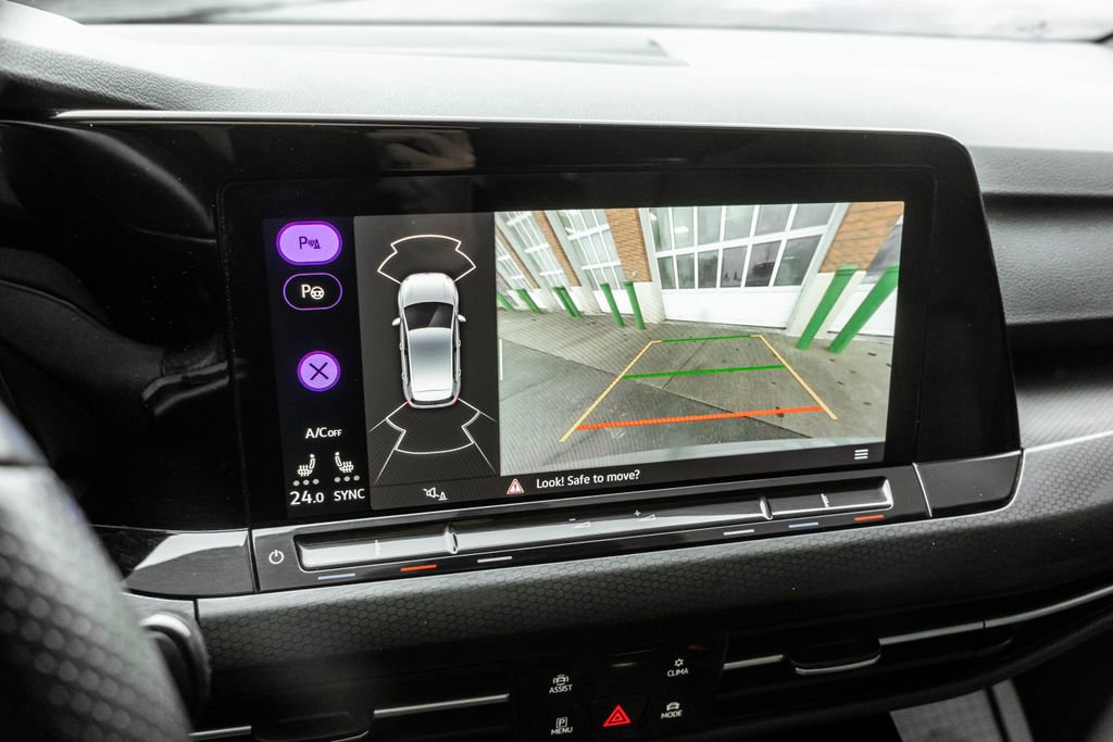 Used 2023 Volkswagen GTI Autobahn image 11