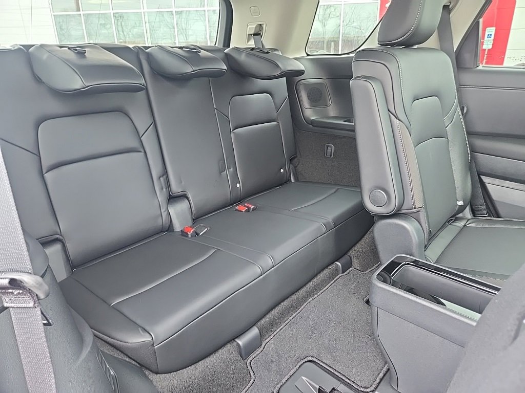 New 2026 Nissan Pathfinder SL w/ SL Premium Package image 34