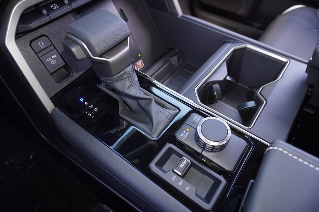 New 2026 Toyota Tundra Limited AWD/4WD image 16