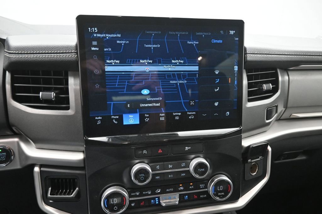 Used 2024 Ford Expedition XLT RWD image 7