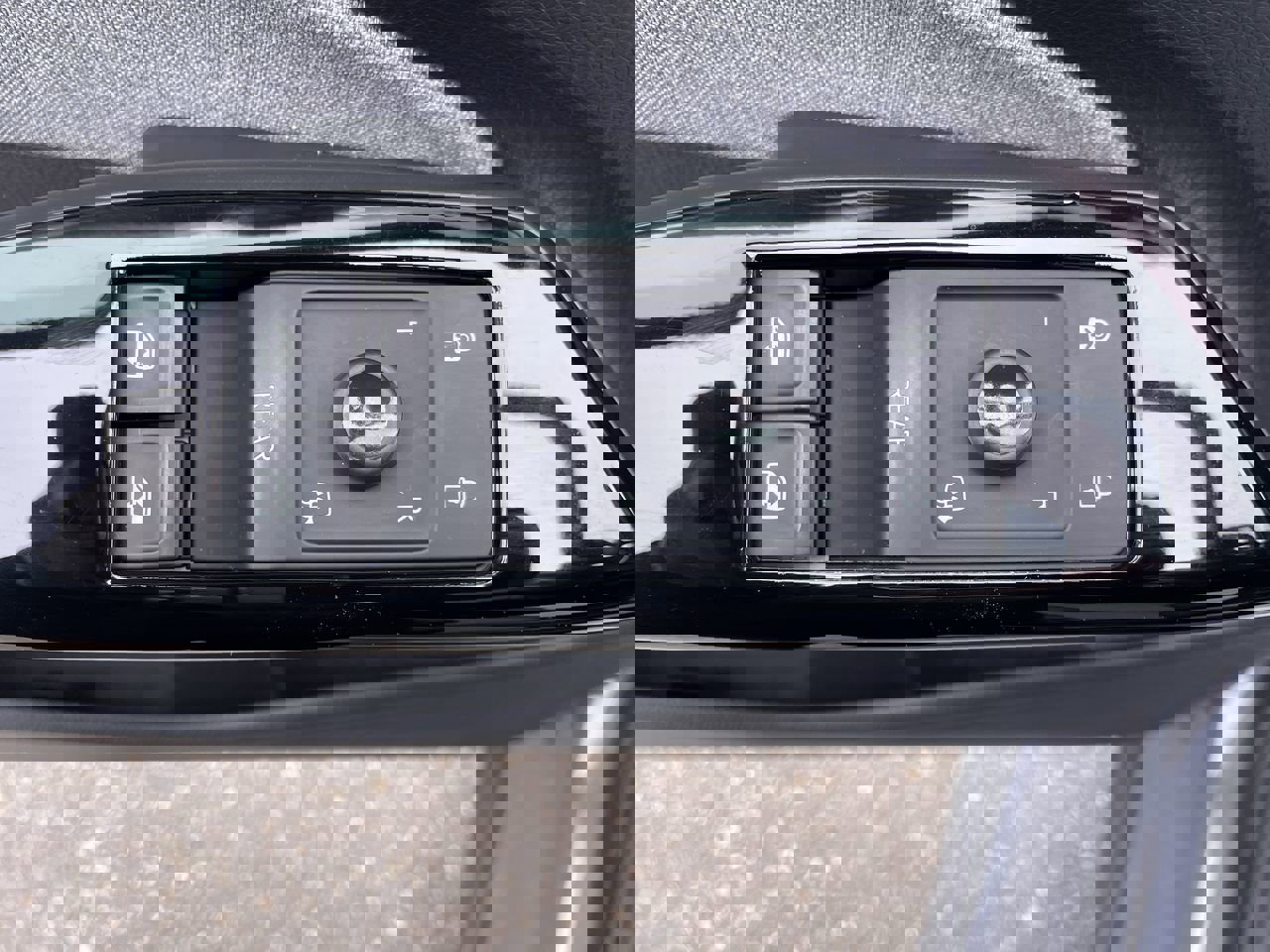 Used 2023 Volkswagen ID.4 Pro image 18